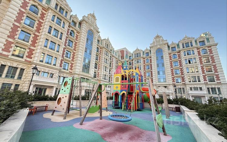 3-комнатная квартира · 175 м² · 7 этаж, мкр Комсомольский за 223 млн ₸ в Астане, Есильский р-н — фото 2