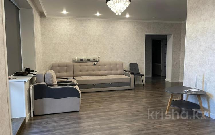 2-комнатная квартира, 79.4 м², 6/9 этаж, Зелёная 25А к1 за 31.5 млн 〒 в Костанае — фото 4