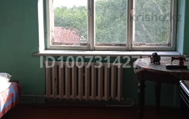 3-бөлмелі пәтер · 60 м² · 5/5 қабат, Вострецова 4, бағасы: 20 млн ₸ в Усть-Каменогорске — фото 2