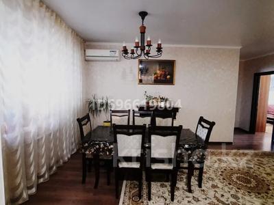 4-бөлмелі пәтер, 91 м², 5/5 қабат ай сайын, 13-й мкр 46, бағасы: 230 000 〒 в Актау, 13-й мкр