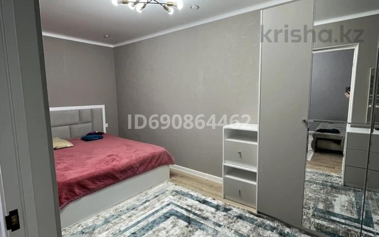 2-комнатная квартира, 40 м², 5/5 этаж помесячно, Абилкайыр хана 9