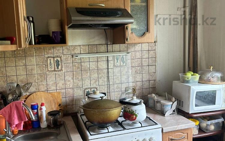 3-бөлмелі пәтер · 60 м² · 3/5 қабат, мкр Орбита-2 — Навои, бағасы: 43 млн ₸ в Алматы, Бостандыкский р-н — фото 2