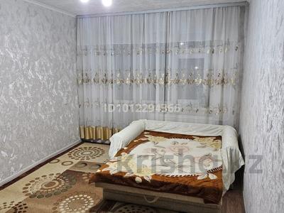 1-бөлмелі пәтер · 38 м² · 4/5 қабат, мкр Самал, Самал ш/а. 33 дом — Дианаға қарама-қарсы, бағасы: 80 000 ₸ в Таразе