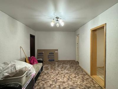 2-комнатная квартира · 45 м² · 1/5 этаж, Толстого 104 за 14 млн 〒 в Павлодаре