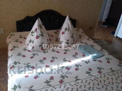 1-комнатная квартира · 35 м² · 6/9 этаж, 5 мкр 7 за 6 000 〒 в Аксае