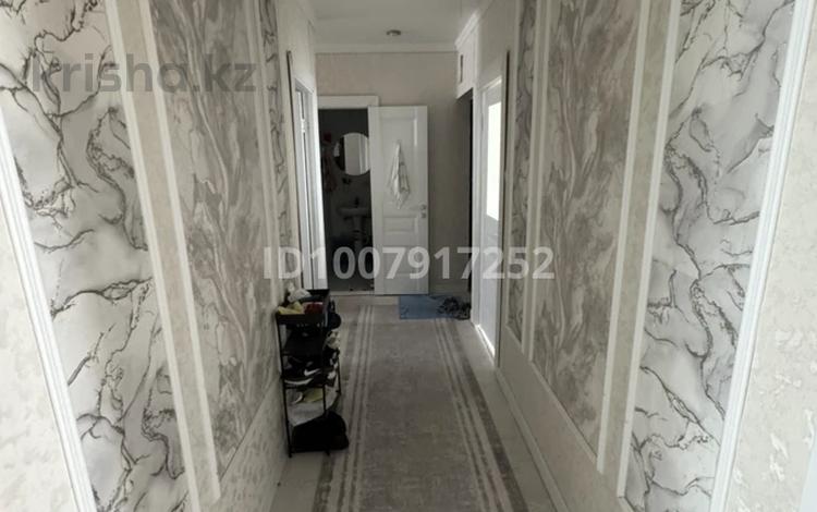4-бөлмелі пәтер · 90 м² · 5/5 қабат, 26-й мкр 41, бағасы: 18.9 млн ₸ в Актау — фото 2