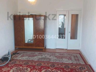 2-комнатная квартира · 58 м² · 5/5 этаж, мкр Север 12 — Рыскулова за 19.5 млн 〒 в Шымкенте, Аль-Фарабийский р-н