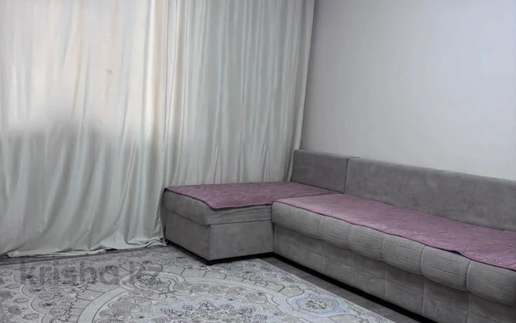 1-бөлмелі пәтер · 36 м² · 5/12 қабат, мкр Акбулак, 1-я улица — Момышулы, бағасы: 24 млн ₸ в Алматы, Алатауский р-н — фото 4