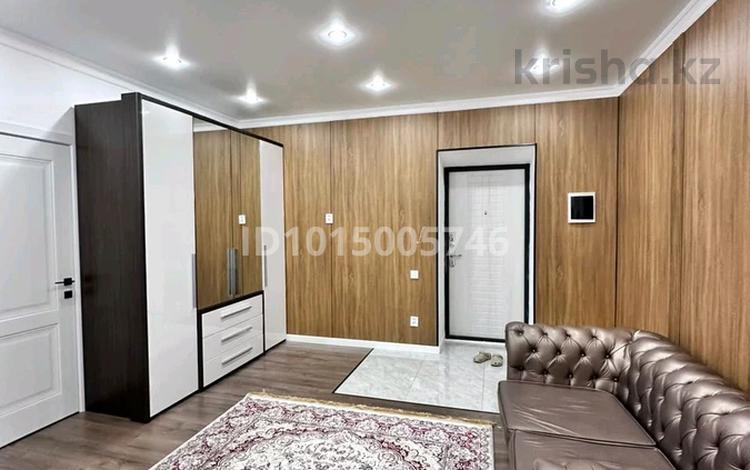 3-комнатная квартира · 70 м², Сарытогай 13 за 300 000 ₸ в Астане, Есильский р-н — фото 3