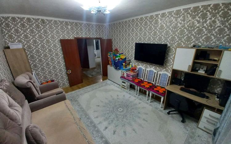 2-бөлмелі пәтер · 62 м² · 2/5 қабат, Болашак, бағасы: 24.5 млн ₸ в Талдыкоргане, мкр Болашак — фото 3