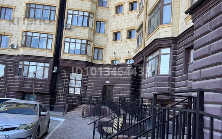 3-комнатная квартира · 99.8 м² · 7/7 этаж, 31А мкр 7 за 33.5 млн ₸ в Актау — фото 2