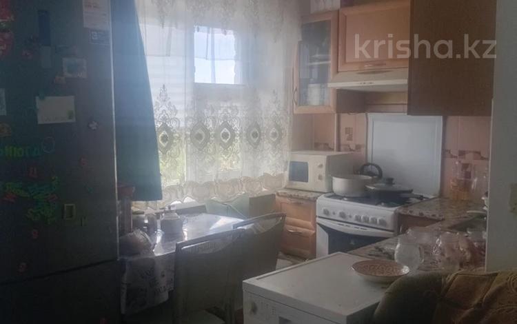 3-бөлмелі пәтер · 63 м² · 3/5 қабат, Махамбета 125, бағасы: 18 млн ₸ в Атырау — фото 5