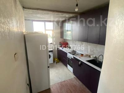 3-комнатная квартира · 75 м² · 4 этаж, 1-22 мкр 12 — Мектеп, Мешит , Орталықта барлығына қолайлы за 6.5 млн ₸ в Жанаозен
