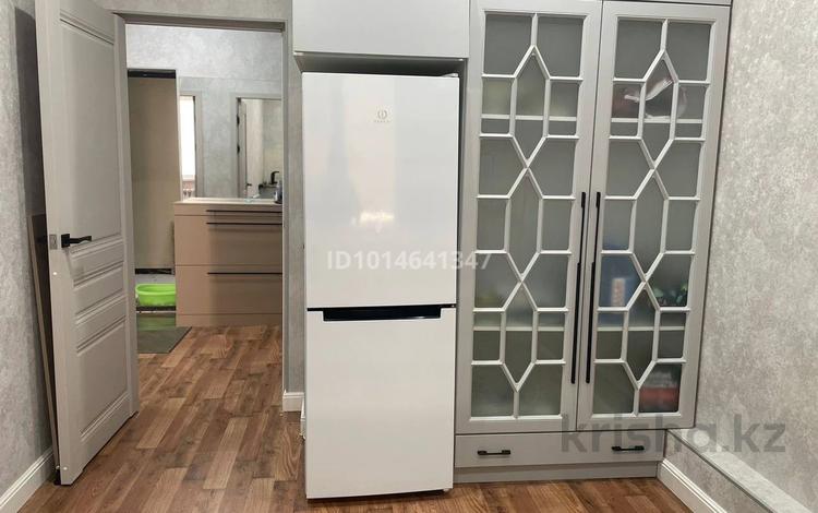 2-бөлмелі пәтер · 56 м², 16-ш/а. 15/1, бағасы: 19 млн ₸ в Актау, 16-й мкр  — фото 2