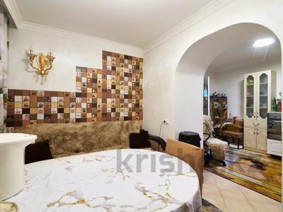 Отдельный дом · 4 комнаты · 200.9 м² · 9 сот., мкр Шубар, Балауса за 200 млн ₸ в Астане, Есильский р-н