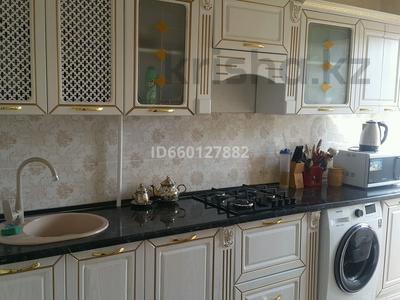 4-бөлмелі пәтер · 100 м² · 2/5 қабат, улица Карасай батыра — Кисикова, бағасы: 45 млн 〒 в Каскелене