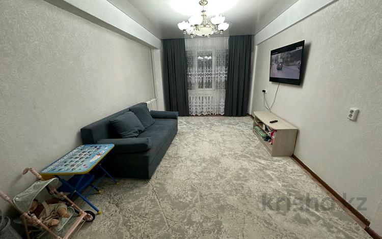 3-комнатная квартира · 70 м² · 1/6 этаж, Сатпаева 13/5 за 24.5 млн 〒 в Усть-Каменогорске — фото 2