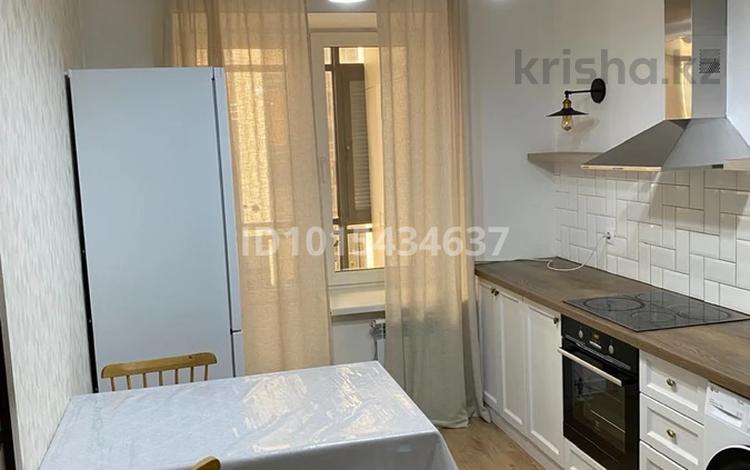 2-комнатная квартира · 60 м² · 5/8 этаж, Аль Фараби 17 за 45 млн ₸ в Астане, Есильский р-н — фото 2