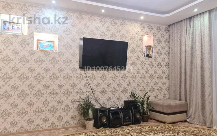 4-комнатная квартира · 81 м² · 8/10 этаж, Сатпаева 8 за 24.8 млн 〒 в Экибастузе — фото 2