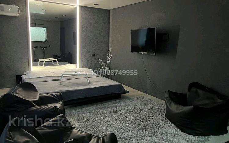 1-бөлмелі пәтер · 45 м² · 6/10 қабат, Бекхожина 9, бағасы: 300 000 ₸ в Павлодаре — фото 2