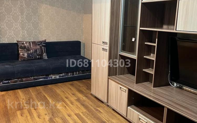 1-бөлмелі пәтер, 36 м², 6/9 қабат ай сайын, Рыскулбекова 16а, бағасы: 150 000 〒 в Астане, Алматы р-н — фото 2