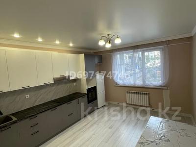 1-бөлмелі пәтер, 52 м², 1/10 қабат, мкр Сайран, Толеби 285/4, бағасы: ~ 36 млн 〒 в Алматы, Ауэзовский р-н