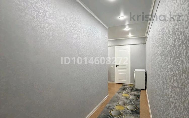 2-комнатная квартира · 65.1 м² · 3/5 этаж, мкр Байтерек 13 за 19.5 млн ₸ в Таразе — фото 2