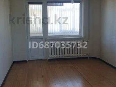3-бөлмелі пәтер · 68 м² · 8/9 қабат, мкр Юго-Восток, Сатыбалдина 4, бағасы: 21.4 млн ₸ в Караганде, Казыбек би р-н