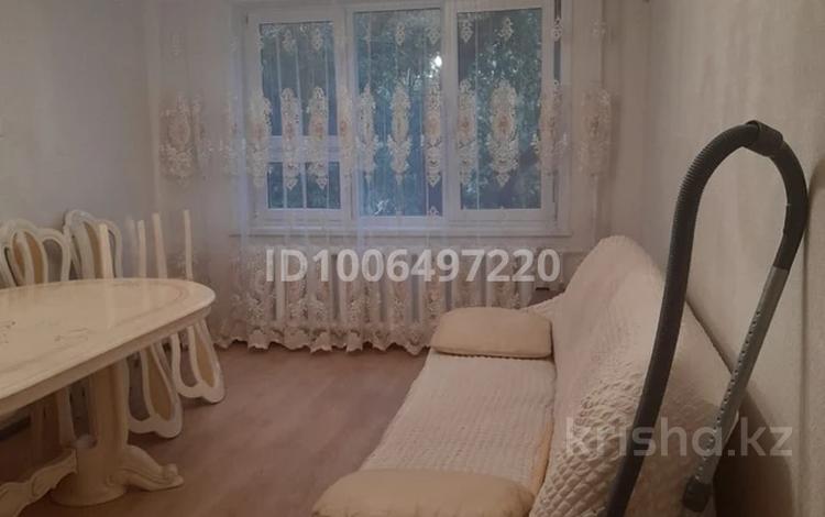 3-бөлмелі пәтер · 81.5 м² · 2/5 қабат, Абулхаирхана 60 — Рядом 21 школа и 27 школа, 101 Стрелковой бригады, гостиница Космос, бағасы: 28.5 млн ₸ в Актобе — фото 2