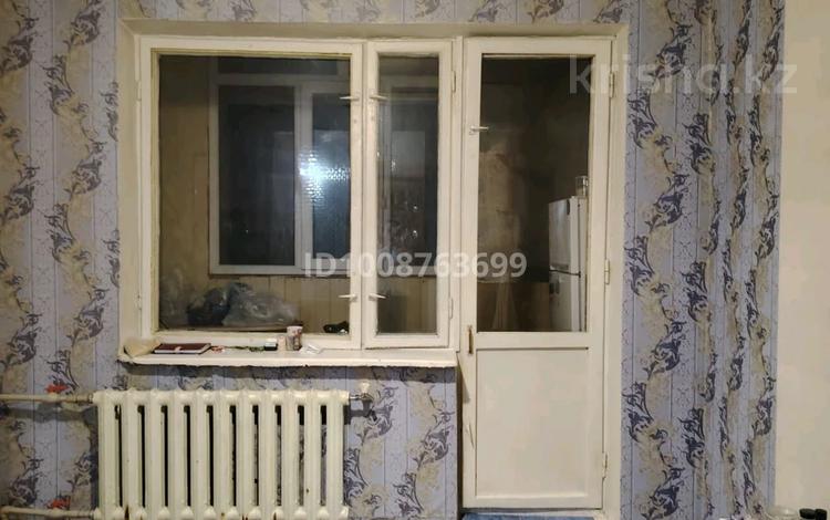 1-комнатная квартира · 20 м² · 4/4 этаж, 15-й микрорайон, Сасбукаева 30 — Ориентир Тауке хан за 7 млн ₸ в Шымкенте, Аль-Фарабийский р-н — фото 2