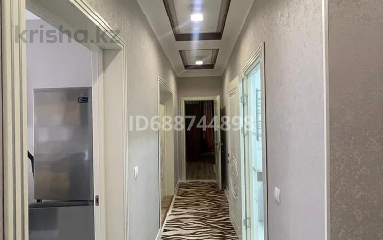 2-комнатная квартира · 65 м² · 1/12 этаж, сзади Обл. Акимата 10 — обл акимат за 34.5 млн ₸ в Туркестане — фото 2
