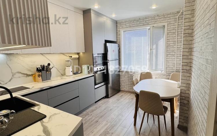 2-бөлмелі пәтер · 65 м² · 9/10 қабат, 8 мкрн 76А, бағасы: 21 млн ₸ в Темиртау — фото 2