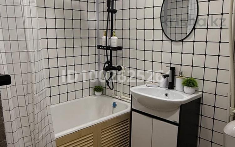 2-бөлмелі пәтер · 44.3 м² · 3/5 қабат, Молодежная, бағасы: 10 000 ₸ в Шахтинске — фото 2