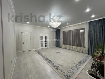 Жеке үй · 11 бөлме · 350 м² · 16 жүзд., Дүйсен Баянов көшесі 80, бағасы: 94.5 млн ₸ в Таразе