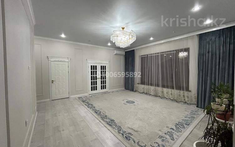 Жеке үй · 11 бөлме · 350 м² · 16 жүзд., Дүйсен Баянов көшесі 80, бағасы: 94.5 млн ₸ в Таразе — фото 9