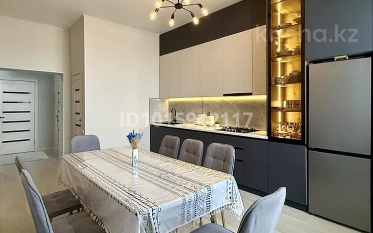 3-бөлмелі пәтер · 92.7 м² · 5/5 қабат, Нұрсая ш/а., Елорда 3, бағасы: 36.5 млн ₸ в Атырау, мкр Нурсая — фото 2