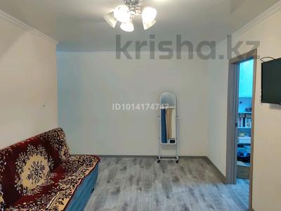 3-комнатная квартира · 48 м² · 5/5 этаж, 3-мкр 1-дом за 8.1 млн ₸ в Абай