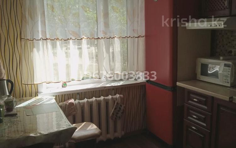 1-комнатная квартира, 31.1 м², 1/5 этаж, Ленинградская 50 — Абая за 4.7 млн 〒 в Шахтинске — фото 2
