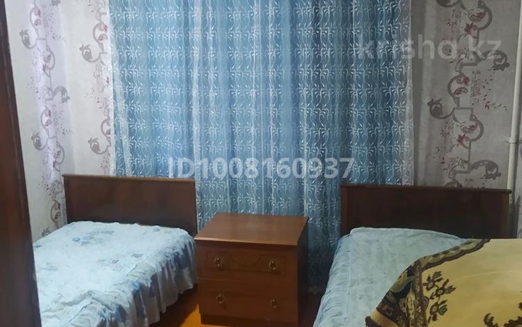 2-комнатная квартира · 33 м² · 3/5 этаж, мкр Жансая 20 за 100 000 〒 в Таразе — фото 2
