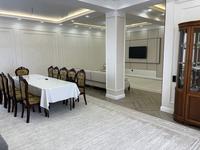 Жеке үй · 5 бөлме · 210 м² · 4 жүзд., Токбергенова 108 — проспект Жамбыла, бағасы: 81 млн ₸ в Таразе