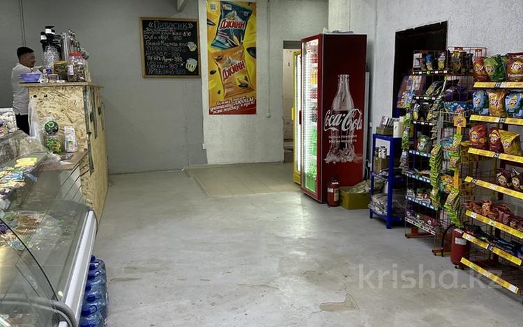 Магазины и бутики · 60 м² за 18 млн 〒 в Уральске, мкр Женис — фото 5