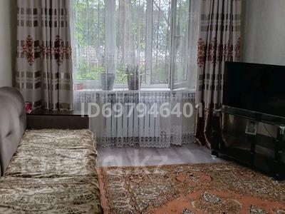 2-комнатная квартира · 55 м² · 1/5 этаж, мкр Аксай-3Б 4 — Возле школа БИ за 32 млн 〒 в Алматы, Ауэзовский р-н