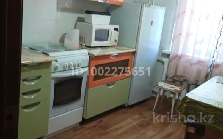 2-комнатная квартира · 54.8 м² · 5/9 этаж, мкр Юго-Восток, Строителей — Рынок Арай за 20.5 млн ₸ в Караганде, Казыбек би р-н — фото 14