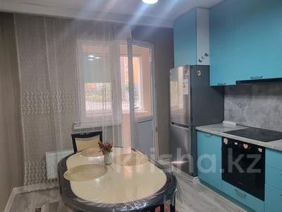 2-комнатная квартира · 60 м² · 1/10 этаж, мкр Калкаман-2, Абишева 36/1, 36/3, 36/5, 36/12-13, 36/6-9 за 300 000 ₸ в Алматы, Наурызбайский р-н
