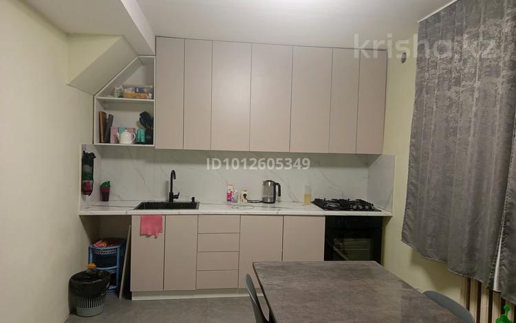 Отдельный дом · 3 комнаты · 80 м² · 1 сот., Төретай 58 за 35 млн ₸ в Алматы, Жетысуский р-н — фото 2