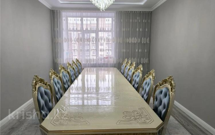 4-комнатная квартира · 97 м² · 7/10 этаж, мкр Юго-Восток, Мкр.Степной 3 1/10 за 64 млн ₸ в Караганде, Казыбек би р-н — фото 37