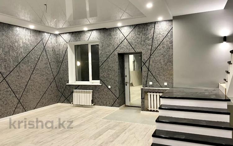 Жеке үй • 4 бөлмелер • 200 м² • 2 сот., мкр Жайлы, Жунисова 134/77, бағасы: 63 млн 〒 в Алматы, Наурызбайский р-н — фото 2