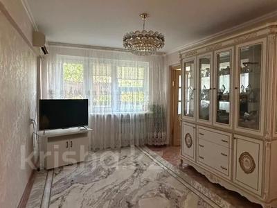 4-бөлмелі пәтер · 58.2 м² · 3/5 қабат, Ауэзова 52в, бағасы: 17 млн ₸ в Атырау, мкр Жилгородок