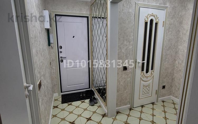 3-бөлмелі пәтер · 63 м² · 3/4 қабат, №1 ш/а. 44, бағасы: 52.5 млн ₸ в Алматы, Ауэзовский р-н — фото 2