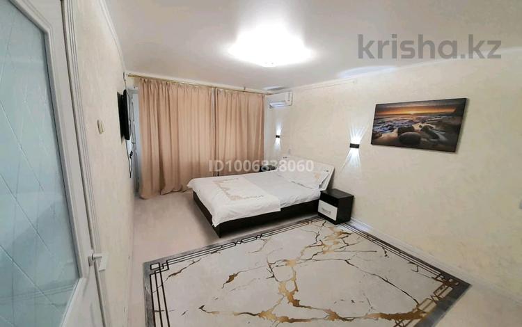 1-комнатная квартира · 37 м² · 3/5 этаж, Конаева 26 — Вечный огонь вокзал парк за 2 000 ₸ в  — фото 2